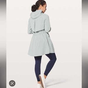 Pack and Glyde Jacket in Silver Drop color